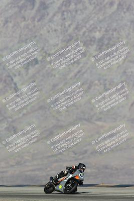 media/Dec-07-2025-CVMA (Sun) [[3e7d2de5dc]]/Race 7-Formula Lightweight Twins Shootout/